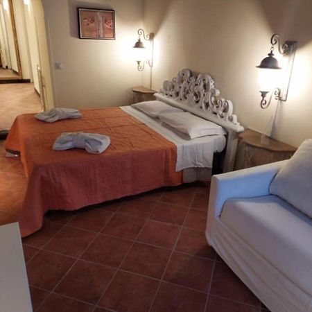 Casa Vacanze Campo De' Fiori Rome Exterior photo
