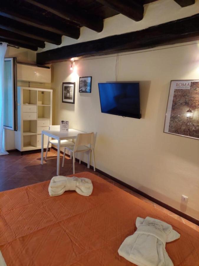 Casa Vacanze Campo De' Fiori Rome Exterior photo